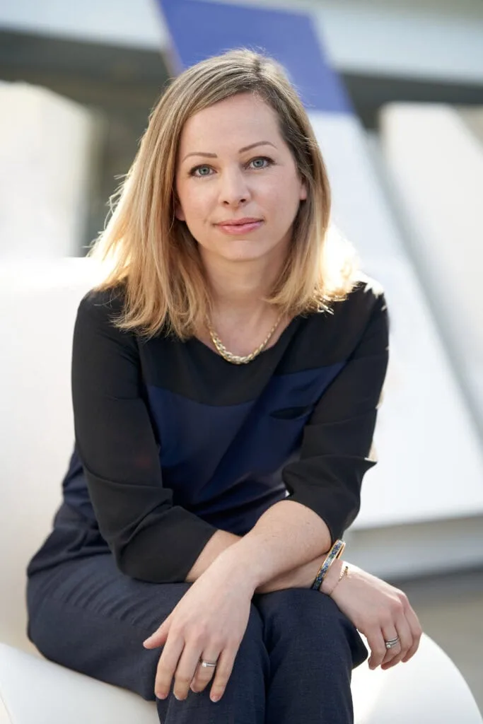 femme blonde portrait professionnel Linkedin photographe entreprise lyon